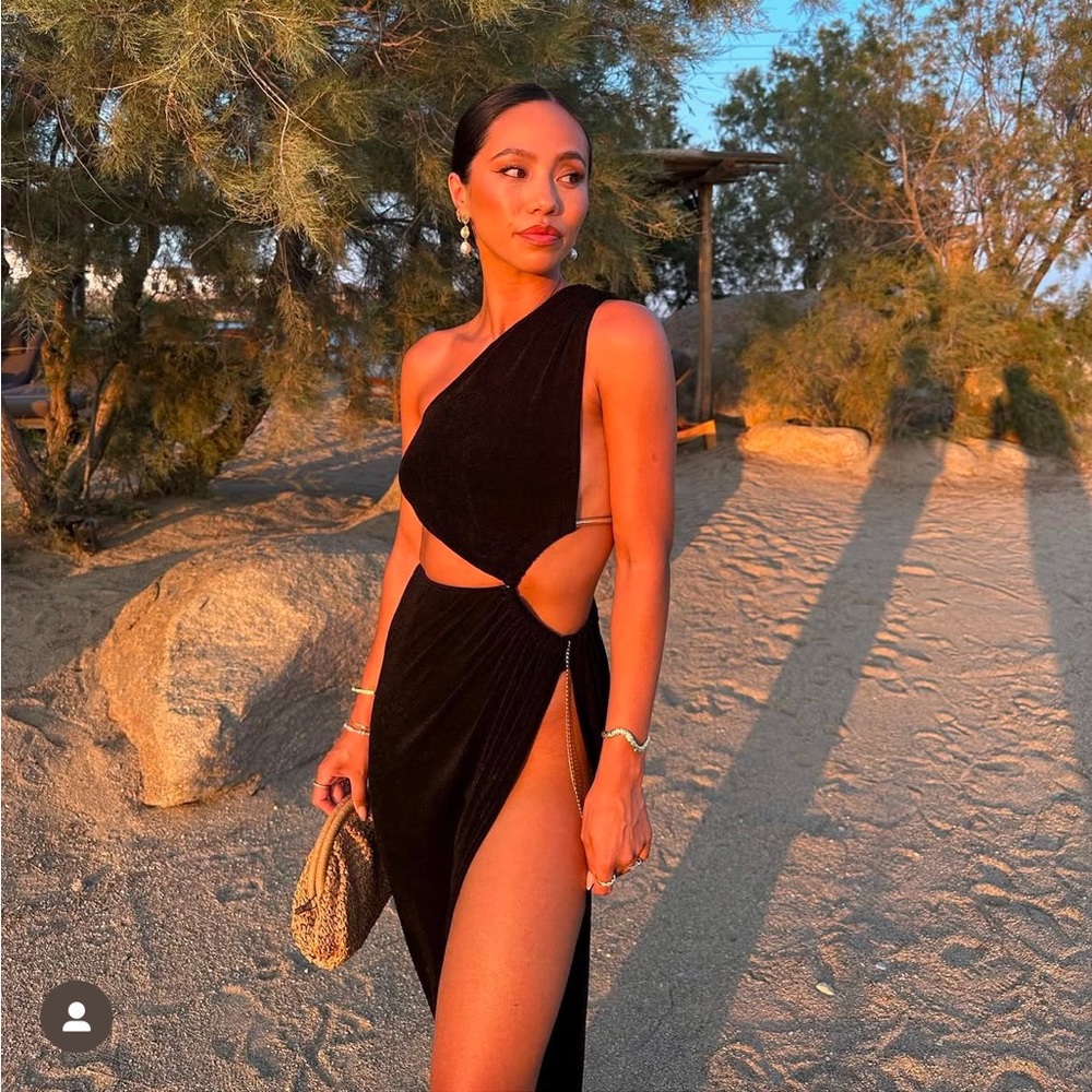 Meshki paige rushed maxi dress